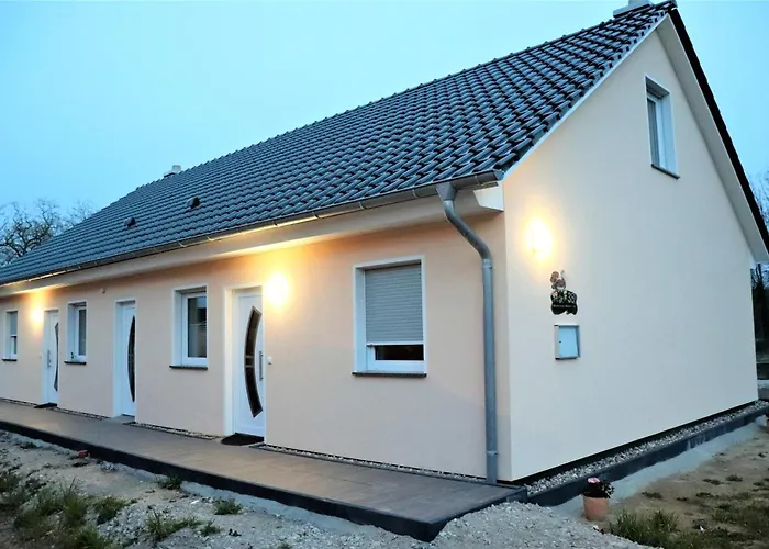 Naturferienhof Maerkisch Luch - Trapphahn *